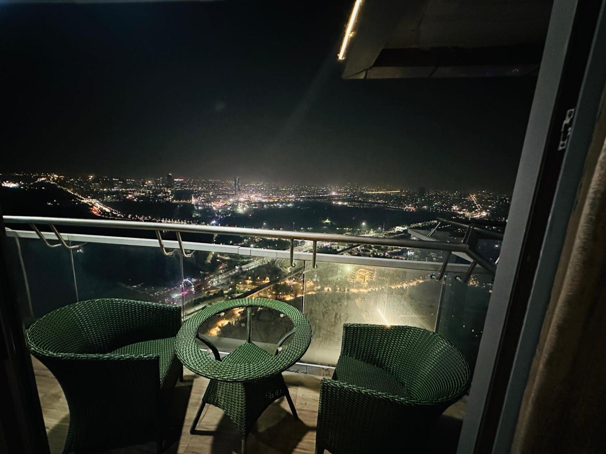 The Skyline * New Delhi